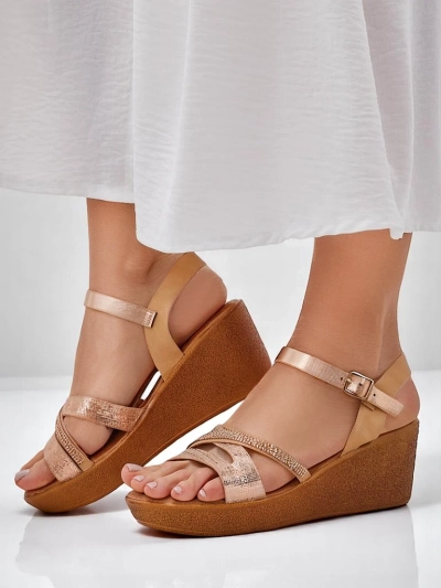 Женские босоножки на платформе Royalfashion с стразами и блестками Eclat