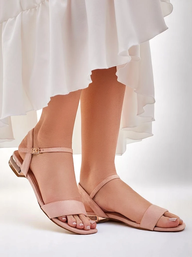 Royalfashion Женские плоские сандалии Aronies