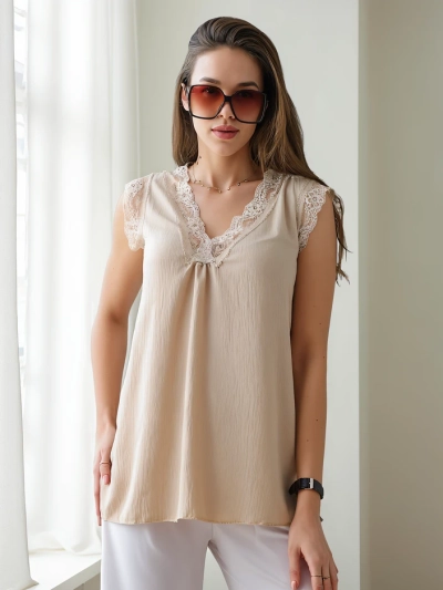 Royalfashion Sieviešu bez piedurknēm blūze ar mežģīnēm