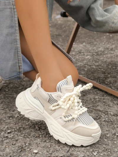 Спортивные кроссовки Royalfashion для женщин на толстой подошве Loness