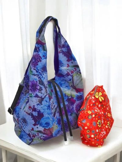 Royalfashion Large floral fabric bag with a cosmetic pouch and magnetic closure