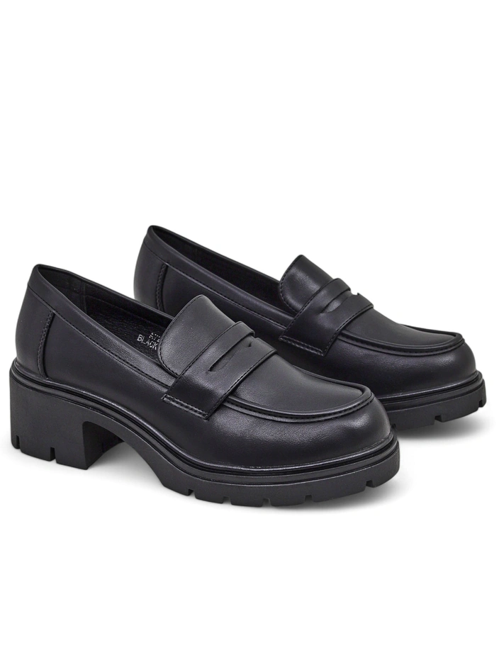 Royalfashion Women's loafers with a low heel Tollino