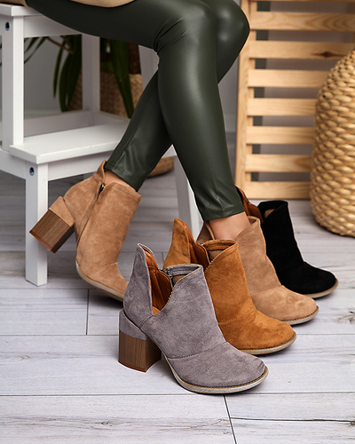 Black women's stiletto boots with cutouts Cintura - Footwear