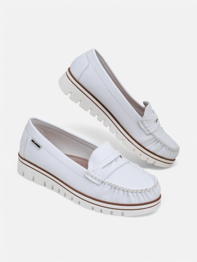 White Eleganza Moccasins from the Spring Collection