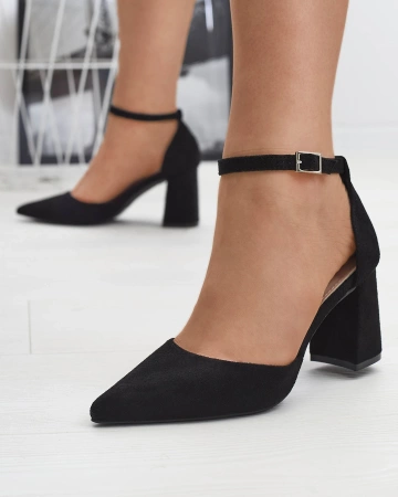 Black women's pumps on a post Derra - Footwear