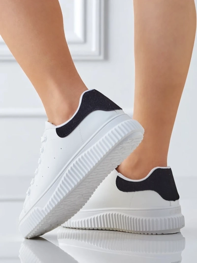 Damskie sneakersy Callista lav platforma ze skóry ekologicznej białe-czarne