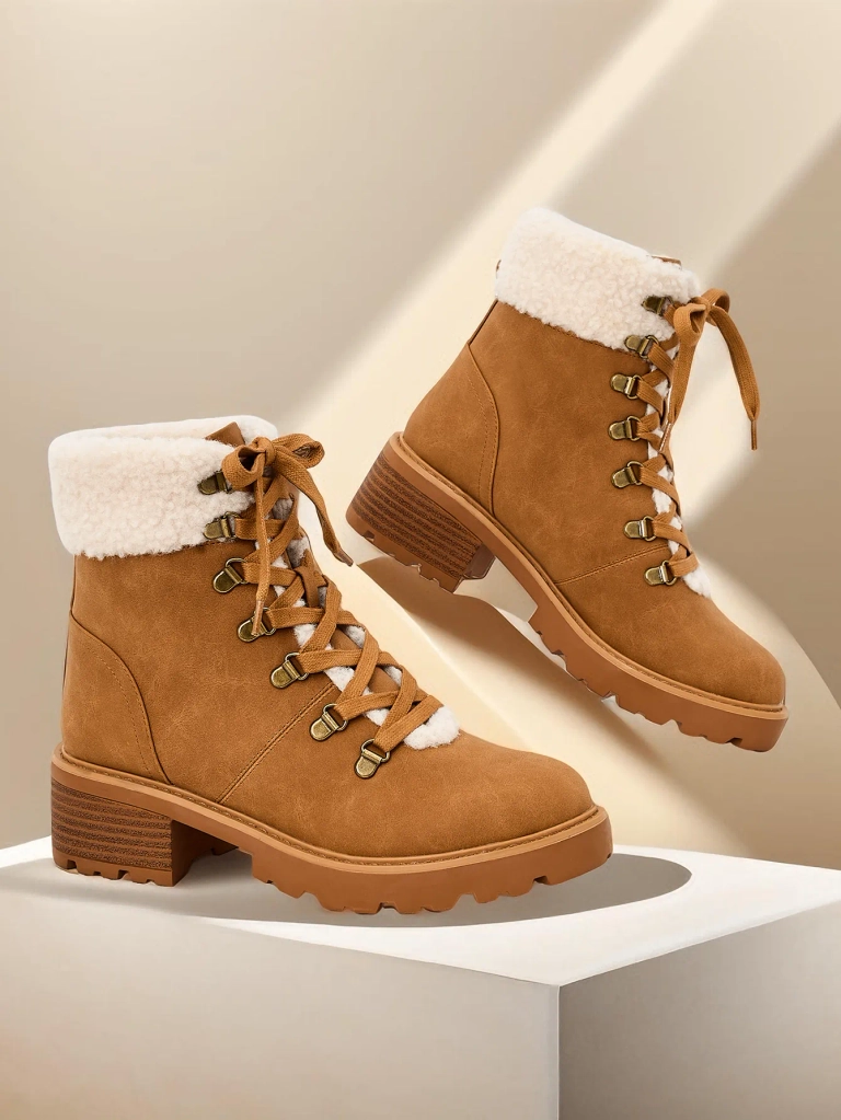 Женские трапперские сапоги Royalfashion Sawoli