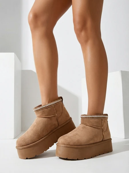 Royalfashion Women's short boots a'la snow boots Xoalla