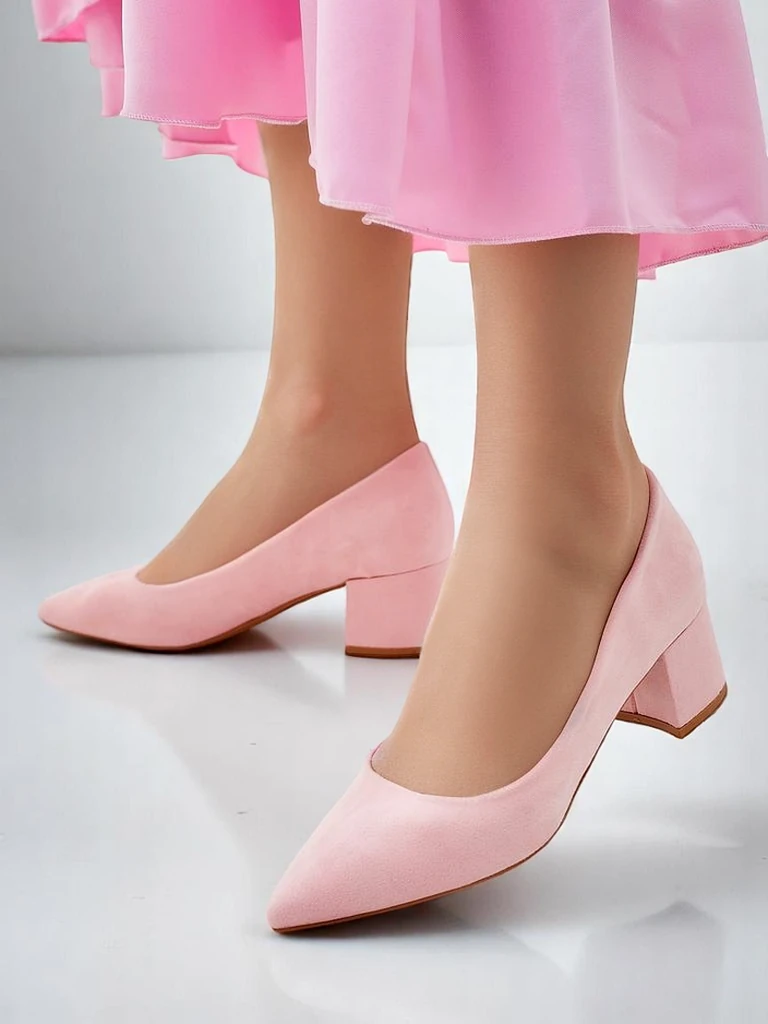 Royalfashion Женские туфли на низком каблуке Agas