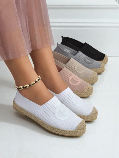 Espadrilles da donna Calista Biancha - bianche piatte in pelle scamosciata ecologica, stile talianu