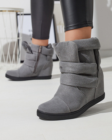 Royalfashion Grey sneakers on covered heel Brisa