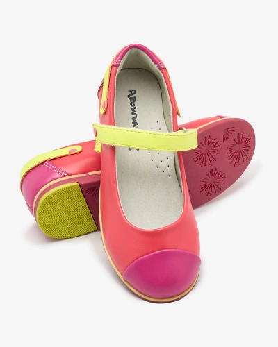 Pink girls' ballerinas with strap Ousupi- Footwear