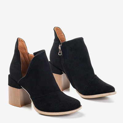 Black women's stiletto boots with cutouts Cintura - Footwear