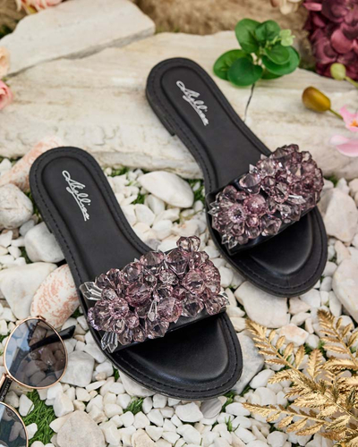 Royalfashion Женские шлепанцы со стразами Loberra