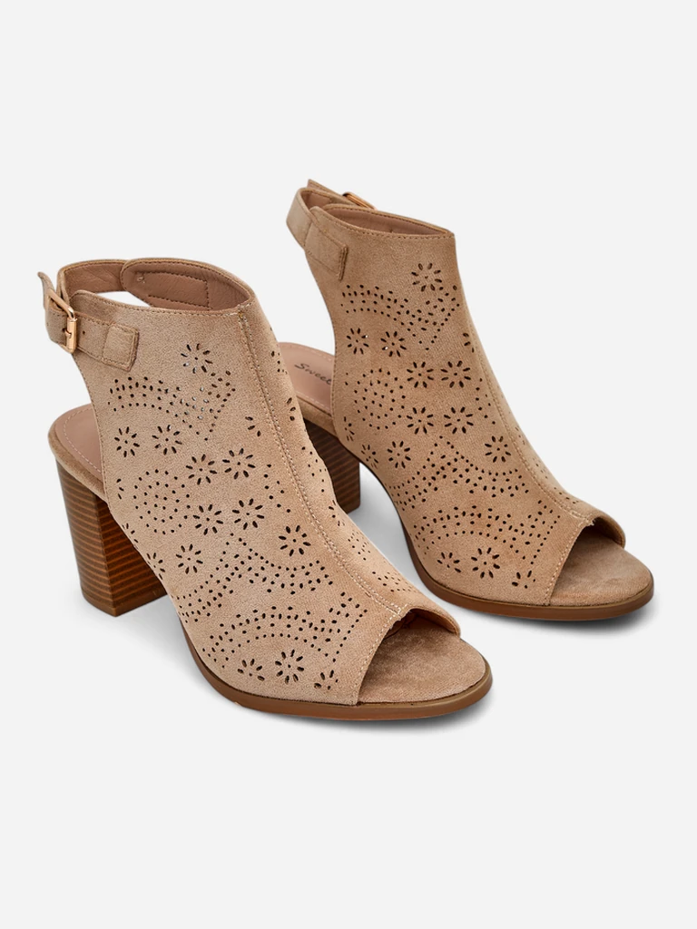 Royalfashion Women’s cut-out block-heel sandals Abetle