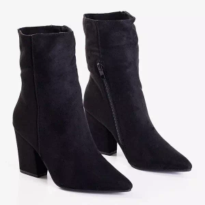 OUTLET Black women's boots on the Vacar post - Footwear