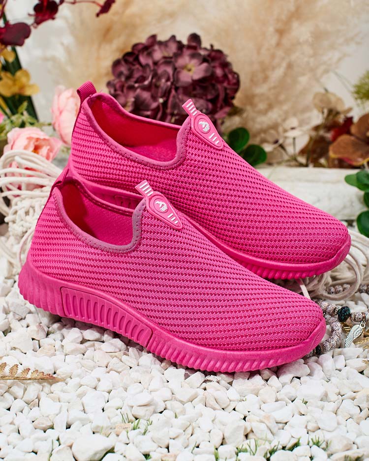 Black women's slip-on sports shoes Banila - Footwear