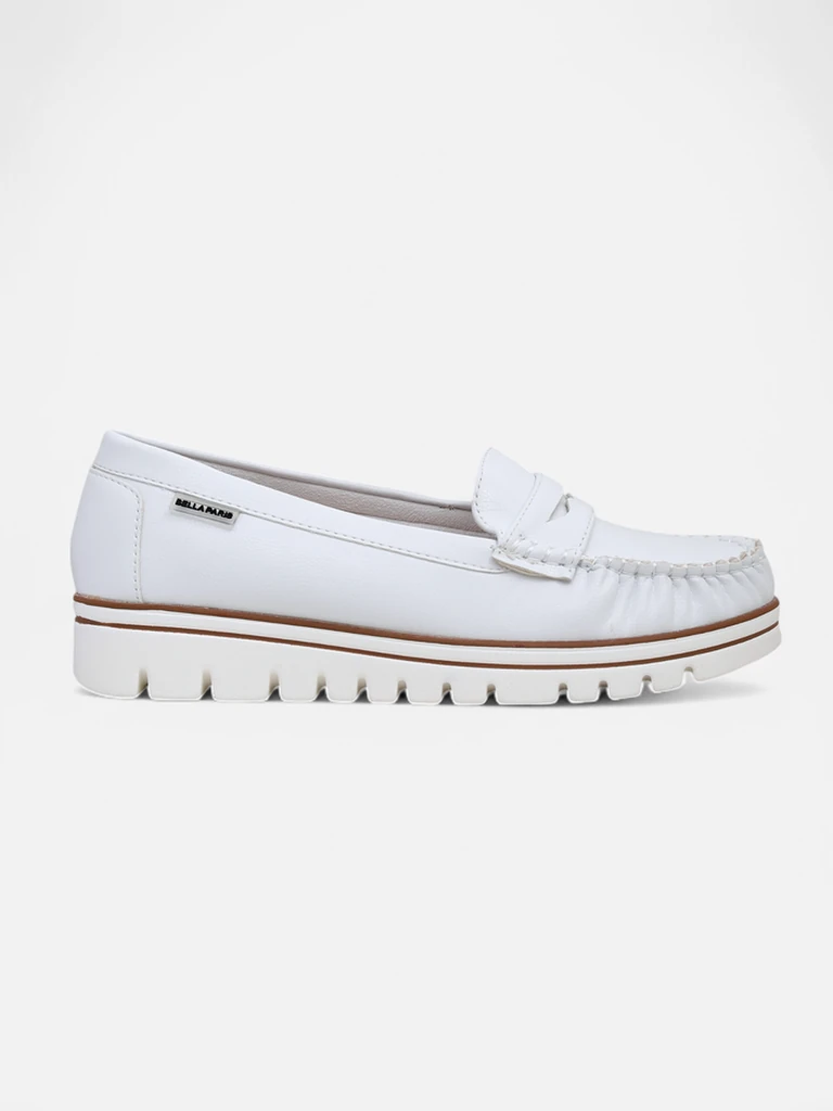 White Eleganza Moccasins from the Spring Collection