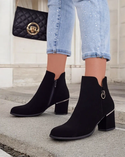 Royalfashion Women's ankle boots on a post Omanto