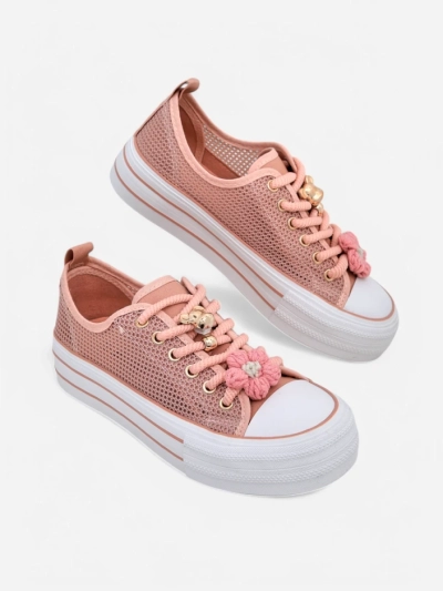 Royalfashion Sieviešu perforētie sporta apavi ar rotājumiem Osdo