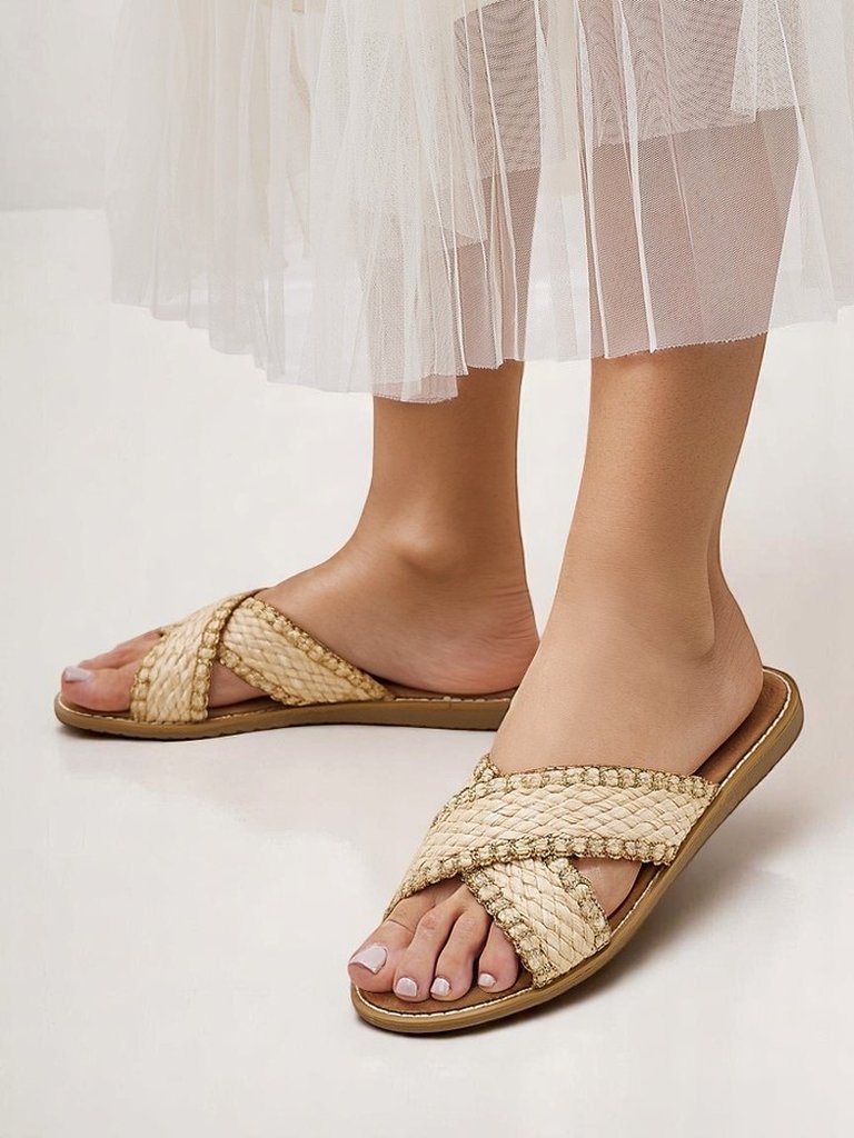 Royalfashion Женские шлепанцы с плетеными ремешками Bornes