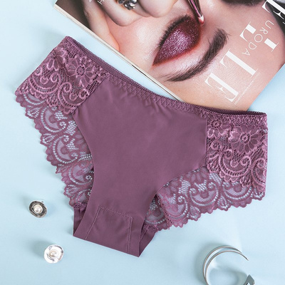 Women's elastic panties with lace plum - Underwear