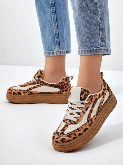 Royalfashion Women's sports sneakers Detti