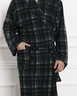 Dark green men's checkered bathrobe - Clothing