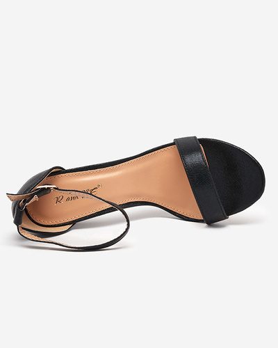 OUTLET Black women's sandals on the Ariassa post - Footwear