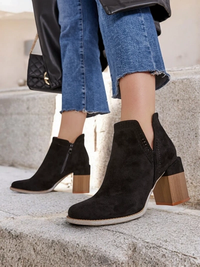 Royalfashion Women's ankle boots on a post Vettot