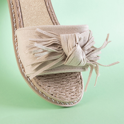 Beige women's slippers with fringes Foasia - Footwear