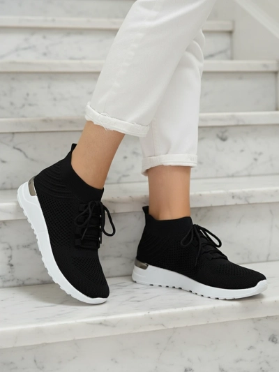 Nero Elegante Women's Sports Sneakers
