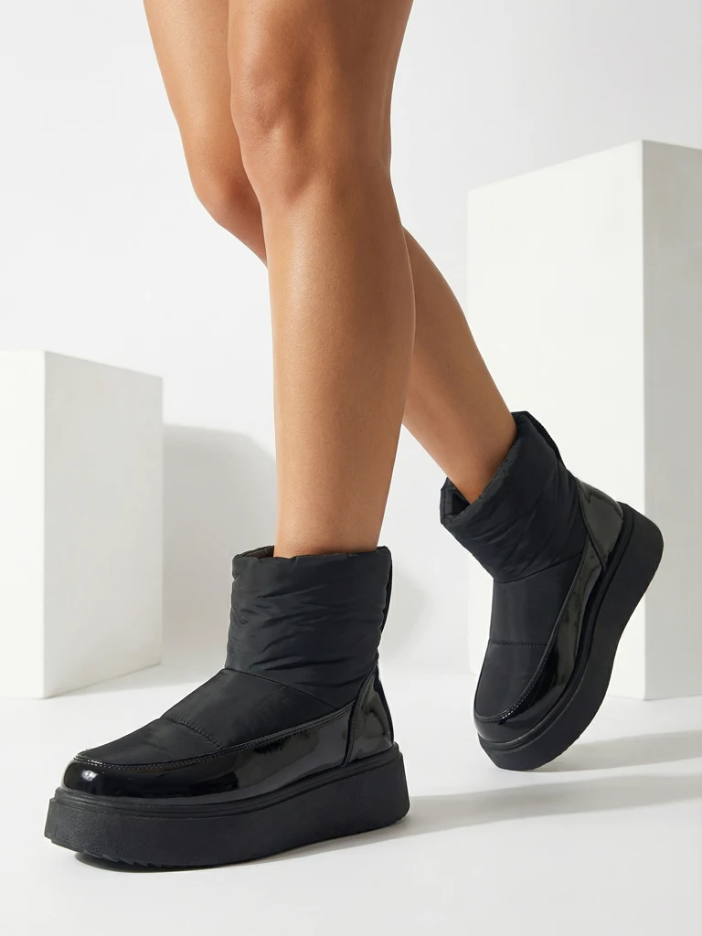 Royalfashion Melni Maderta slip-on sieviešu sniega zābaki