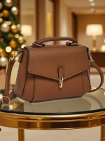 коричневый