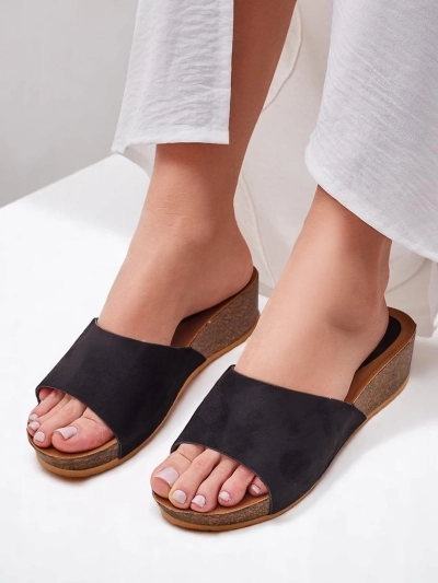 Royalfashion Women's low wedge sandals Maderas