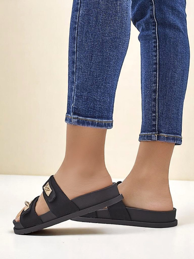 Royalfashion Sieviešu čības ar dekoratīvām sprādzēm Costes