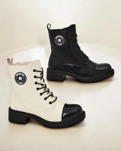 Женские ботинки Vemis из экокожи Royalfashion. Женские ботинки - это уникальная обувь, сочетающая в себе стиль и комфорт. Изготовлены из веганской кожи с мягкими подкладками. Модель имеет лаковый носок. Толстая подошва добавляет комфорта этой обуви. 87654