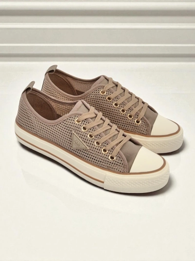 Royalfashion Женские перфорированные кроссовки Rebbse