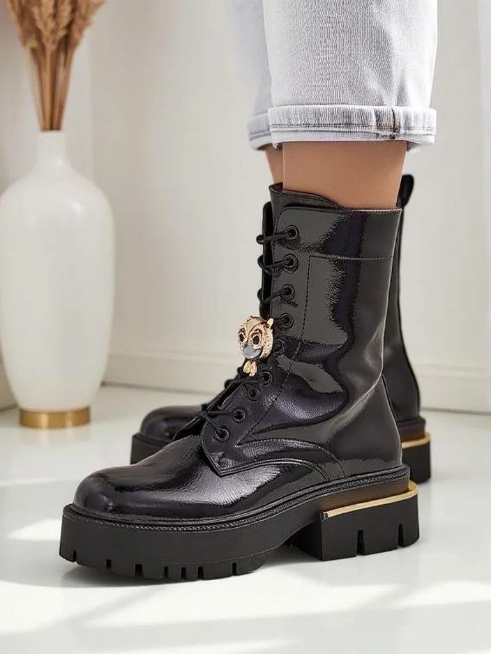 Royalfashion Women's patent leather worker ankle boots Tesiolle