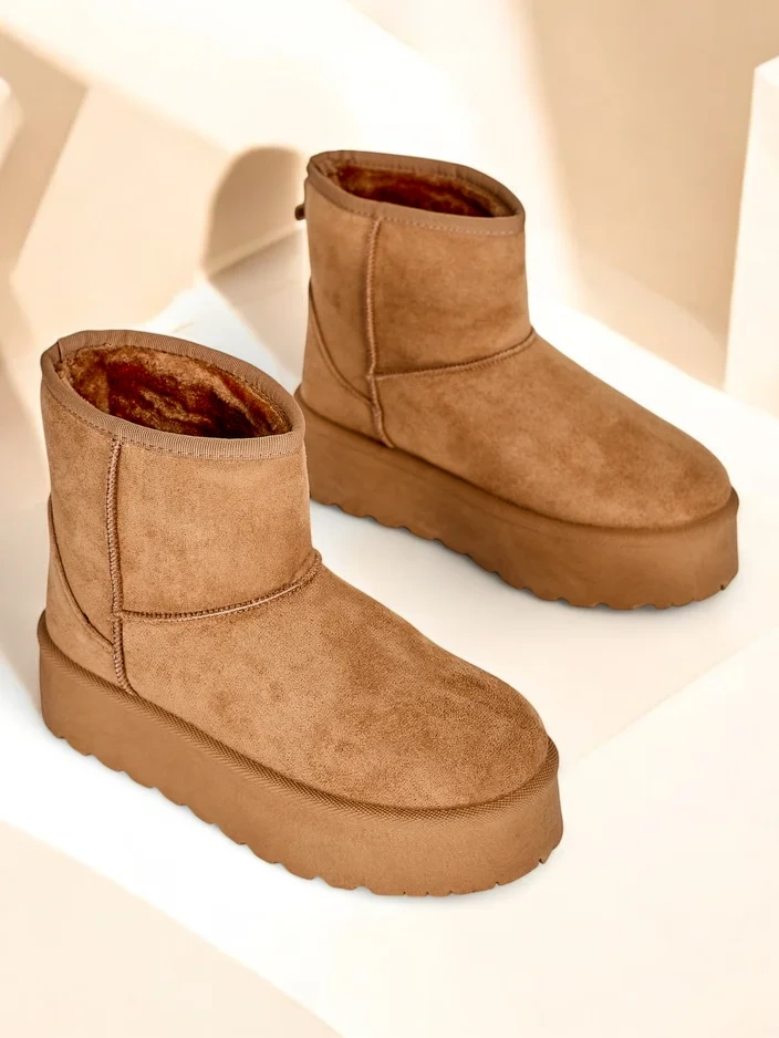 Royalfashion Короткие ботинки, напоминающие женские зимние сапоги Eforte