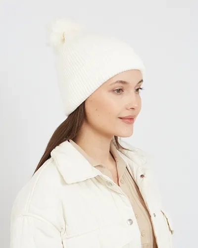 Royalfashion Women's insulated hat with pompom