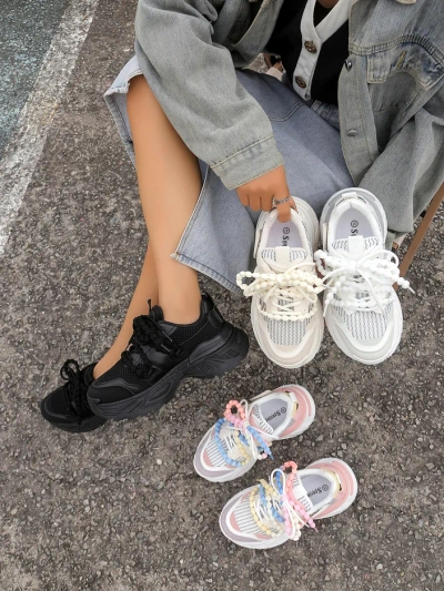 Спортивные кроссовки Royalfashion для женщин на толстой подошве Loness