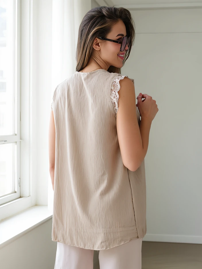 Royalfashion Sieviešu bez piedurknēm blūze ar mežģīnēm