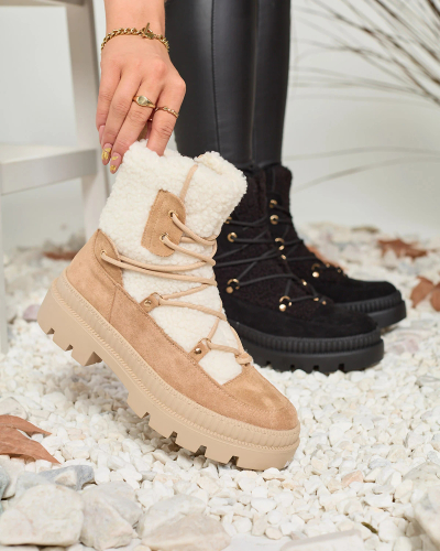 Royalfashion Бежевые женские сапоги-трапперы с овчиной Getatsa