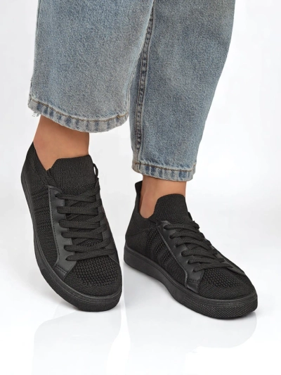 Gimnastaj ŝuoj por damoj Livia Nero - nigraj tenisŝuoj el ŝtofo kaj ekoledo sur plata plando