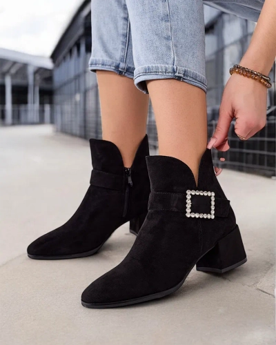 Royalfashion Women's ankle boots with low heel Vetti