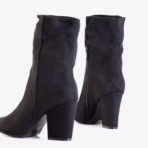 OUTLET Black women's boots on the Vacar post - Footwear