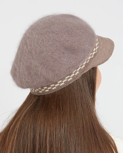 Royalfashion Women's beret with a peak