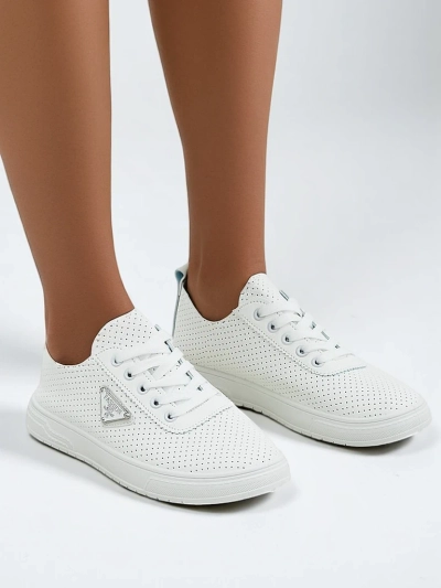 Royalfashion šņorējamie sporta apavi sievietēm ar piegriezumu Fennie